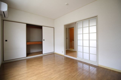 【寝室】 | サンシャインS