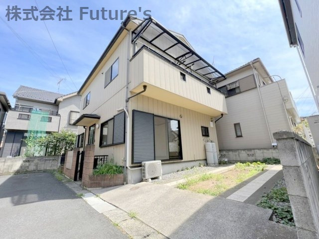 吉川市中野　中古戸建の外観|クロス全室貼替・キッチン・浴室・トイレ・洗面台等新規交換済み