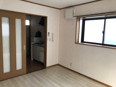 【洋室】 | プラムハイツ | 広々とした洋室です