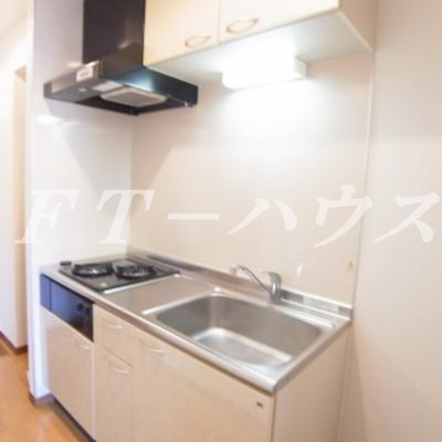 ウイングテラス前原　３０７のキッチン