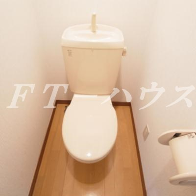 ウイングテラス前原　３０７のトイレ