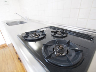 【キッチン】 | 参考写真　同物件別のお部屋の写真です