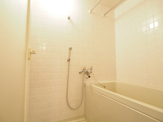 【浴室】 | 参考写真　同物件別のお部屋の写真です