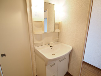 【独立洗面台】 | 参考写真　同物件別のお部屋の写真です