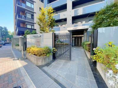 【エントランス】 | レジディア上野池之端