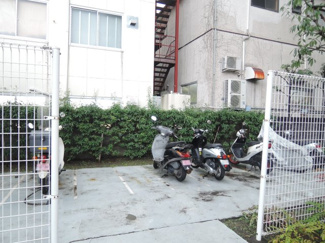 【その他共用部分】 | バイク置場です。
