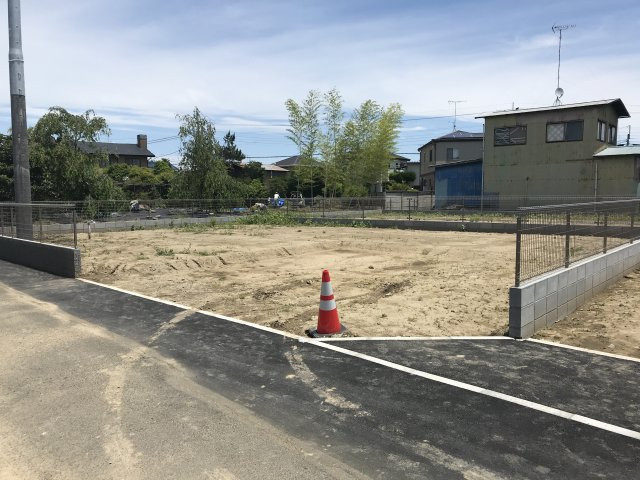 鴻巣市鎌塚４丁目の売地の外観