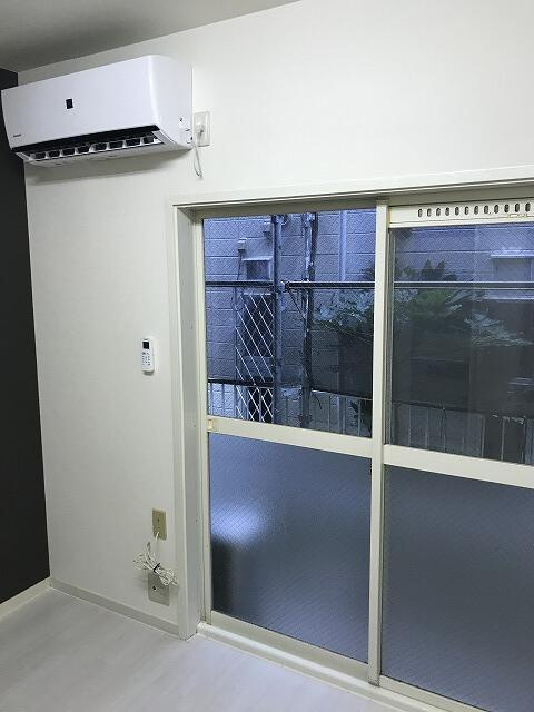 同棟別室