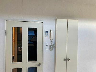 同棟別室