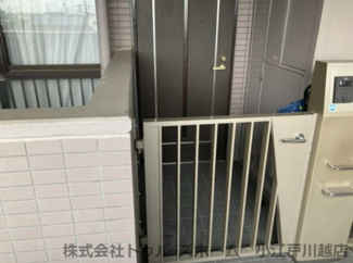 【その他共用部分】 | 便利な玄関ポーチあります。