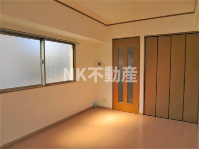 【寝室】 | グランディ小阪（河内小阪賃貸） | 綺麗なお部屋です。