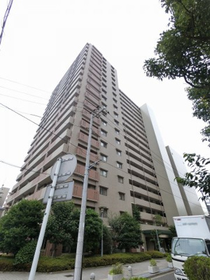【外観】 | ヴァンティアン横濱 | 総戸数１４６戸、２００１年３月築、管理人は日勤勤務につき管理体制良好です♪