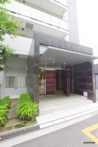 ジーフラット　仲介手数料無料のエントランス