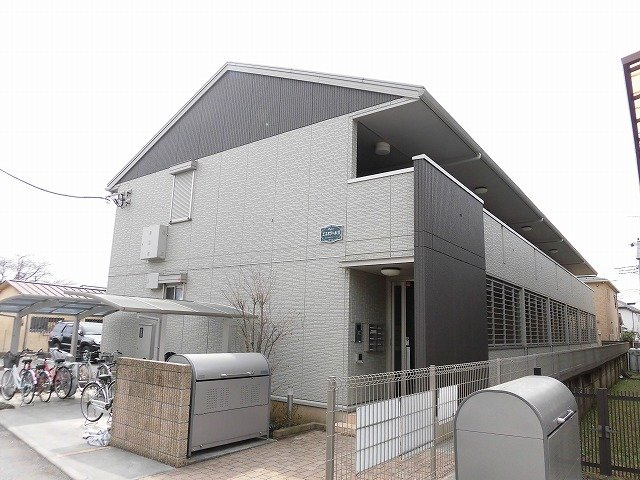 エスポワールⅡのエントランス