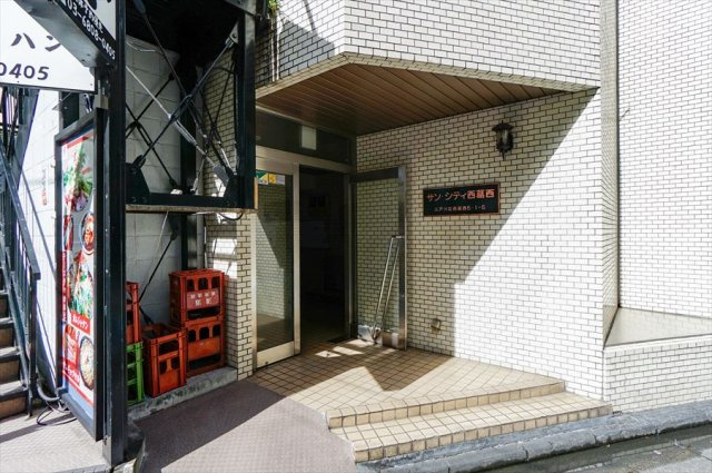 サンシティ西葛西　2階　72㎡　リ　ノベーション済　西葛西駅2分の外観