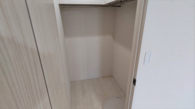 【収納】 | フジパレス西淡路３番館 | ウォークインクローゼットなのでたくさん収納ができます