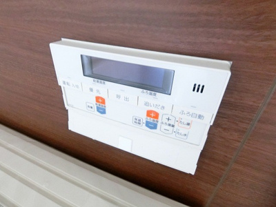 【設備】 | casita東百合丘1/カシータ | バスルームは追い焚き機能付きです！いつでもぽかぽかお風呂に入れて一日の疲れもすっきりリフレッシュ♪