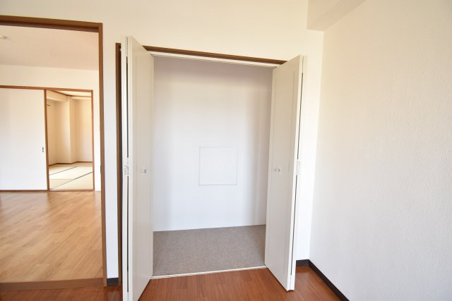 パレス金ヶ原の収納