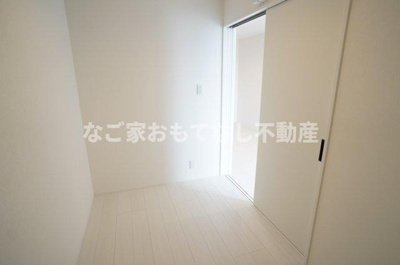 【寝室】 | Warren enmei I