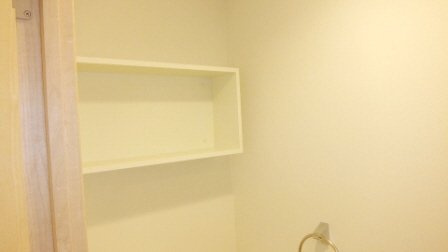 リブリ・ＭＩＹＡＢＩの収納|トイレ上部も棚あります。