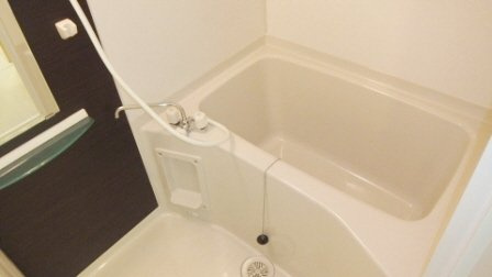 リブリ・ＭＩＹＡＢＩの浴室|浴室乾燥付いています！