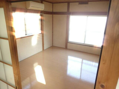 【洋室】 | 山下荘