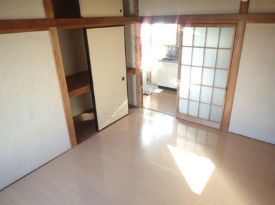 【洋室】 | 山下荘