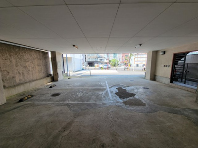 【駐車場】 | 舘野ビル駐車場