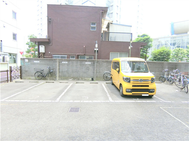 蒲田ハイツ　の駐車場