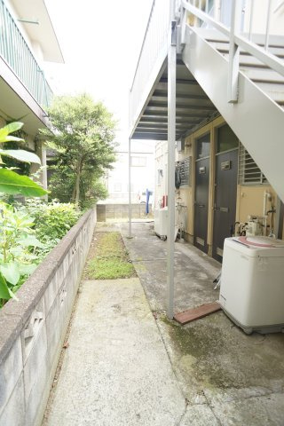 大窪ハウスのエントランス