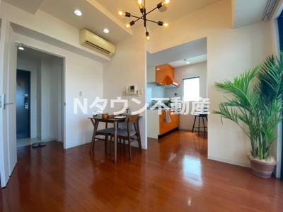 【内装】 | Gramercy Shiromi-dori | ゆったりした洋室です