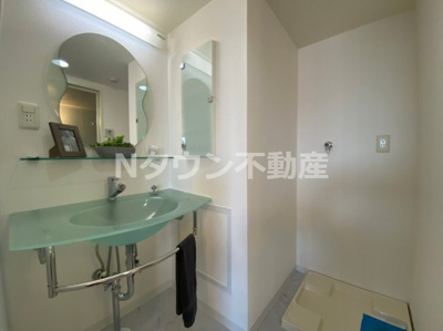 【洗面所】 | Gramercy Shiromi-dori | 洗面所です