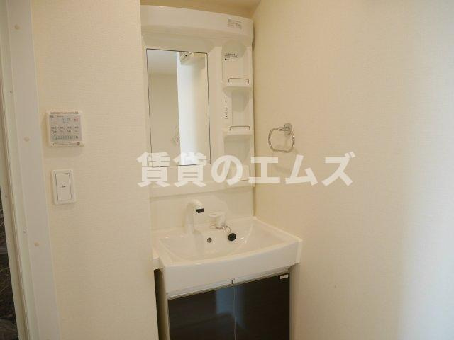 【独立洗面台】 | ＬＵＸ　ＨＡＫＡＴＡ