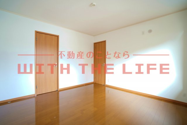 ハウス櫛原【キャッシュバック対象物件】の寝室|開放的な寝室です