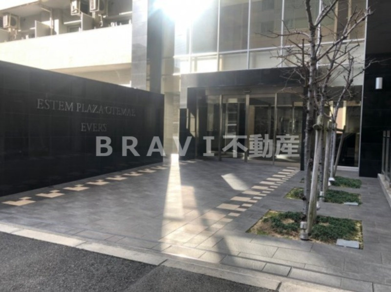 エステムプラザ大手前エヴァース BRAVI不動産のエントランス|【エステムプラザ大手前エヴァース】豪華なエントランスです