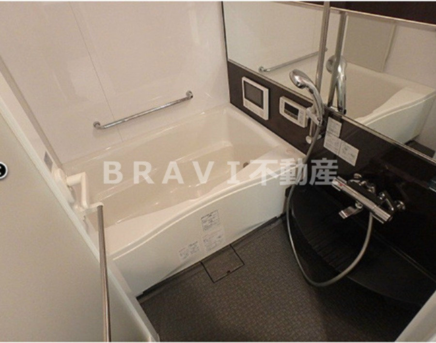 エステムプラザ大手前エヴァース BRAVI不動産の浴室|【エステムプラザ大手前エヴァース】充実のお風呂