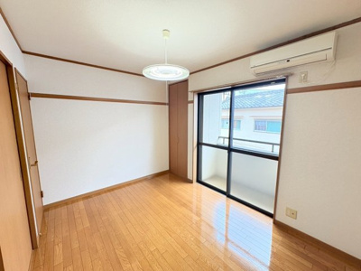 【寝室】 | フローリア