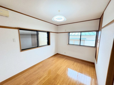 【居間・リビング】 | フローリア