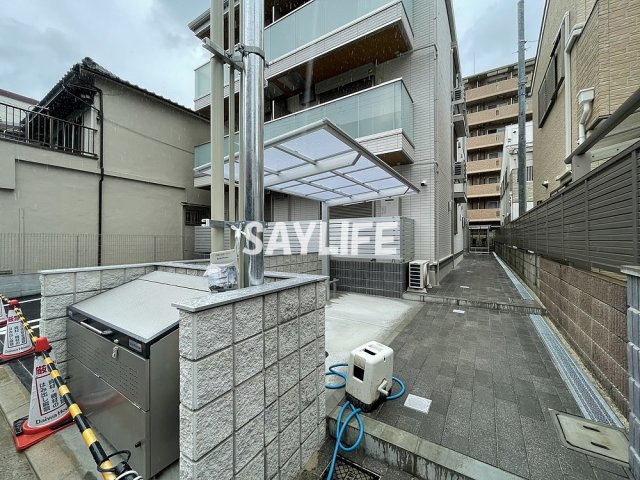 高井田ハイツ（D-room)のエントランス