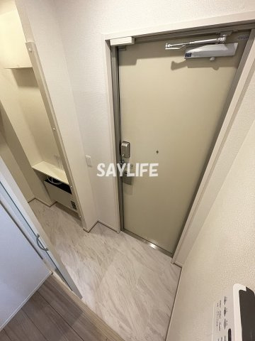 高井田ハイツ（D-room)の玄関