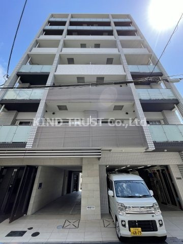 ロイヤルカーサ東天満の外観|落ち着いた雰囲気の外観です