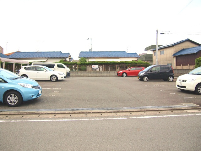 エスポワール御堂島【10，000円キャッシュバック対象物件】の駐車場|駐車場です