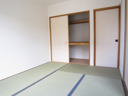 エスポワール御堂島【10，000円キャッシュバック対象物件】の和室|落ち着いた雰囲気の和室付きです