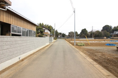 【前面道路含む現地写真】 | 平坦で使いやすい　蓄電池用地等に／つくば市沼崎 | 前面道路含む現地写真です