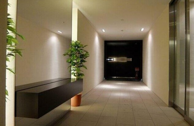 【ロビー】 | プライムアーバン笹塚 | コムハウジングにおまかせください！０３－３３７６－４６９４