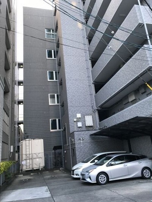 【駐車場】 | クレスト泉 | ★駐車場