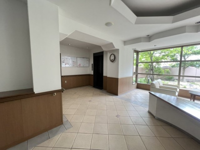 【ロビー】 | ポレスター医大前