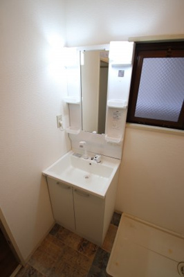 【独立洗面台】 | レナジア深井