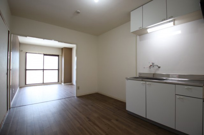 【居間・リビング】 | レナジア深井