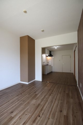 【洋室】 | レナジア深井